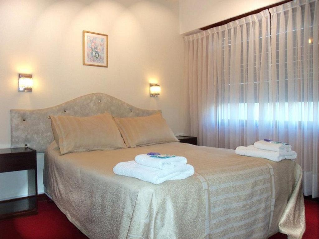 Dino'S Hotel Villa Gesell Zewnętrze zdjęcie